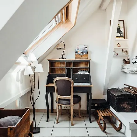 Le White Flat Exceptionnel Proche Lac *